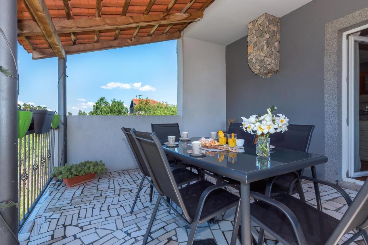 Apartment Vice Sibenik Bagian luar foto
